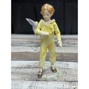 Royal Worcester The Parakeet Fine Bone China Figurine F G Doughty England